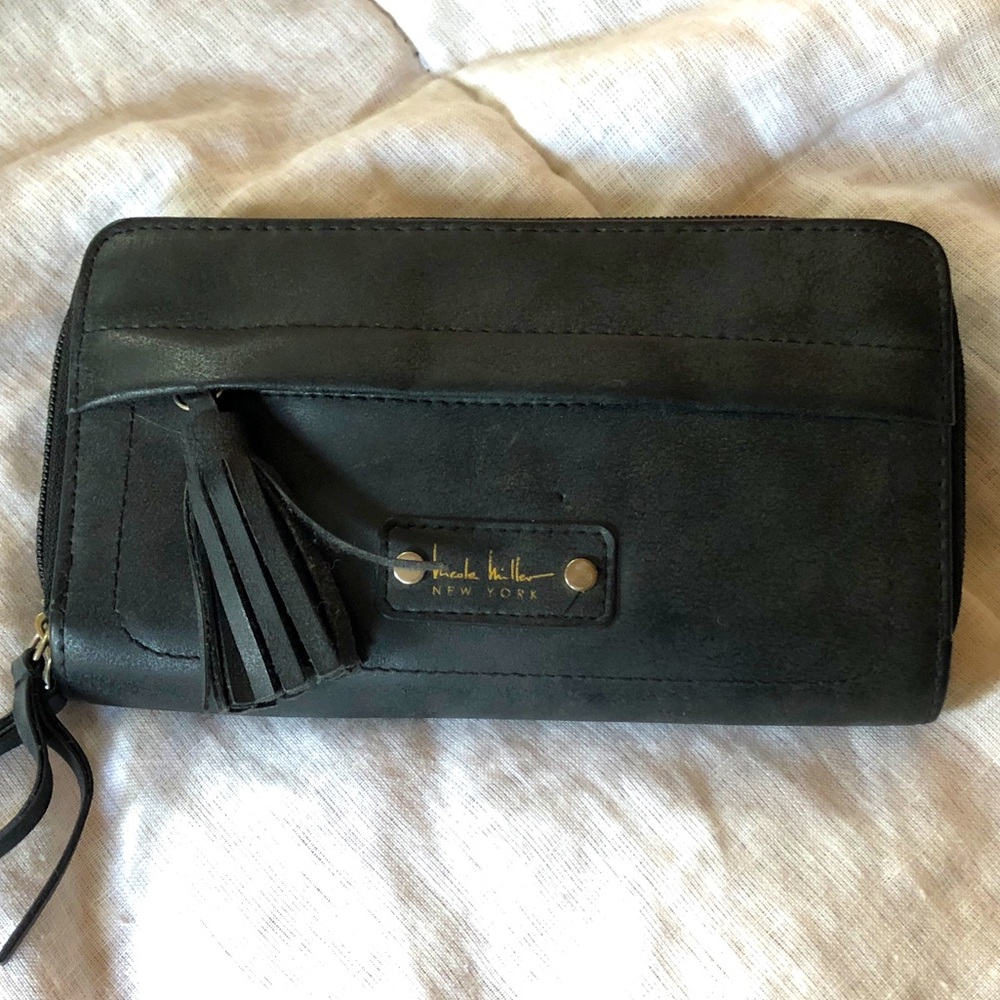 Nicole Miller wallet EUC